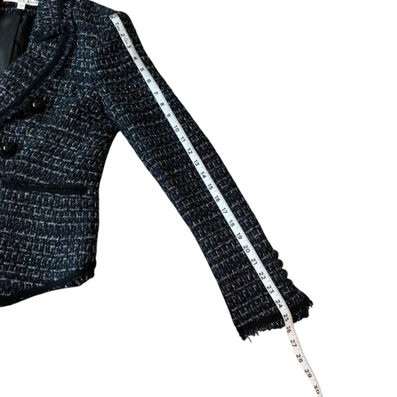 Veronica Beard Cooke Dicky Jacket in Navy. Size 6. - Picture 12 of 14